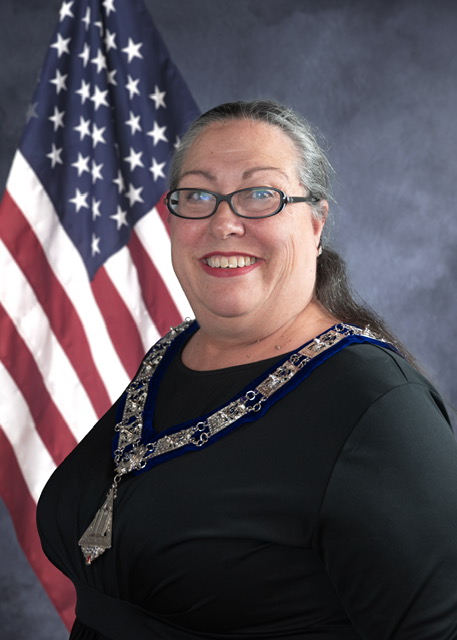 2025 Phoenix Elks Chaplain Becky Simmons.jpg