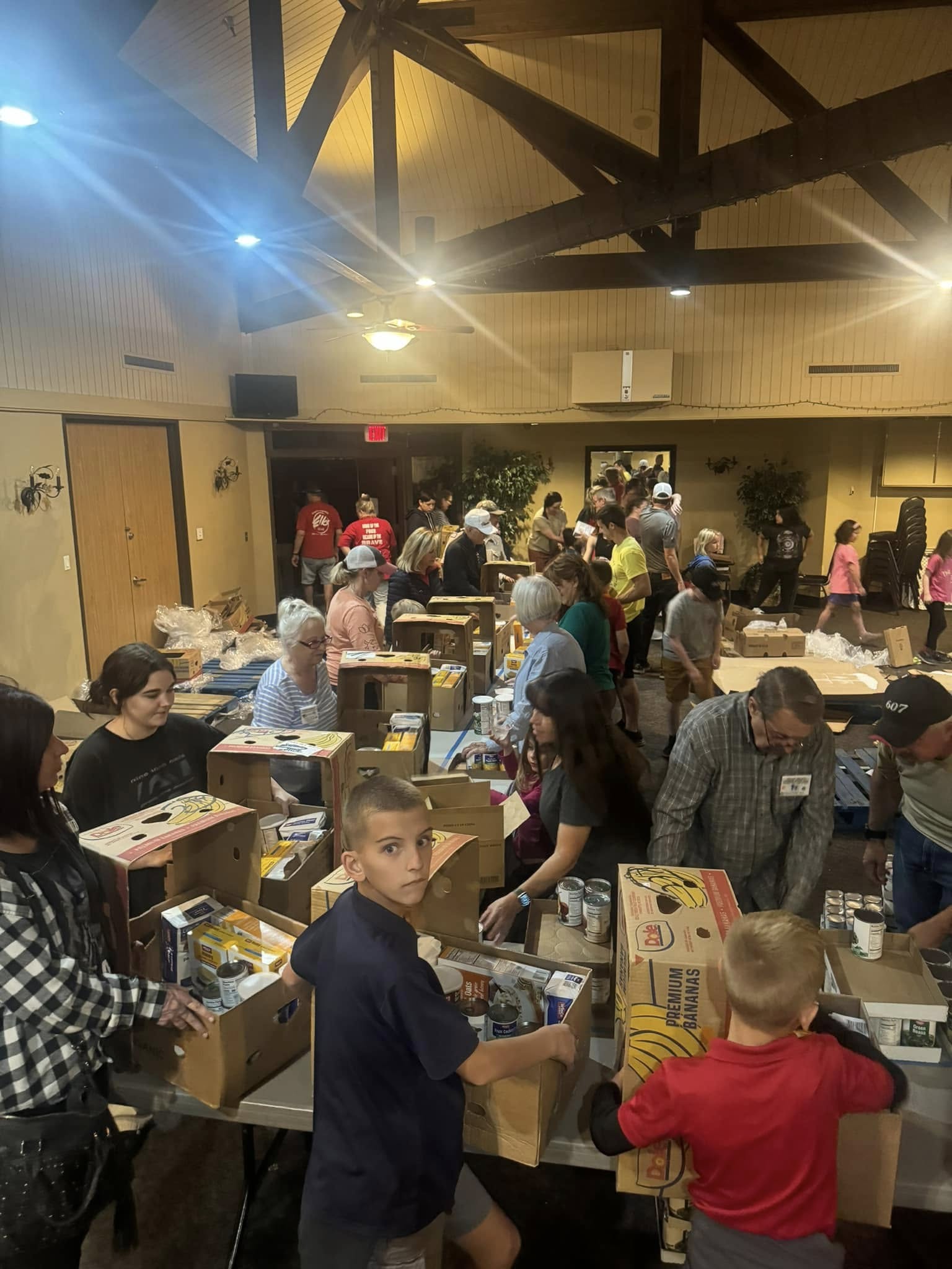 Thanksgiving Basket Donations Photo 16