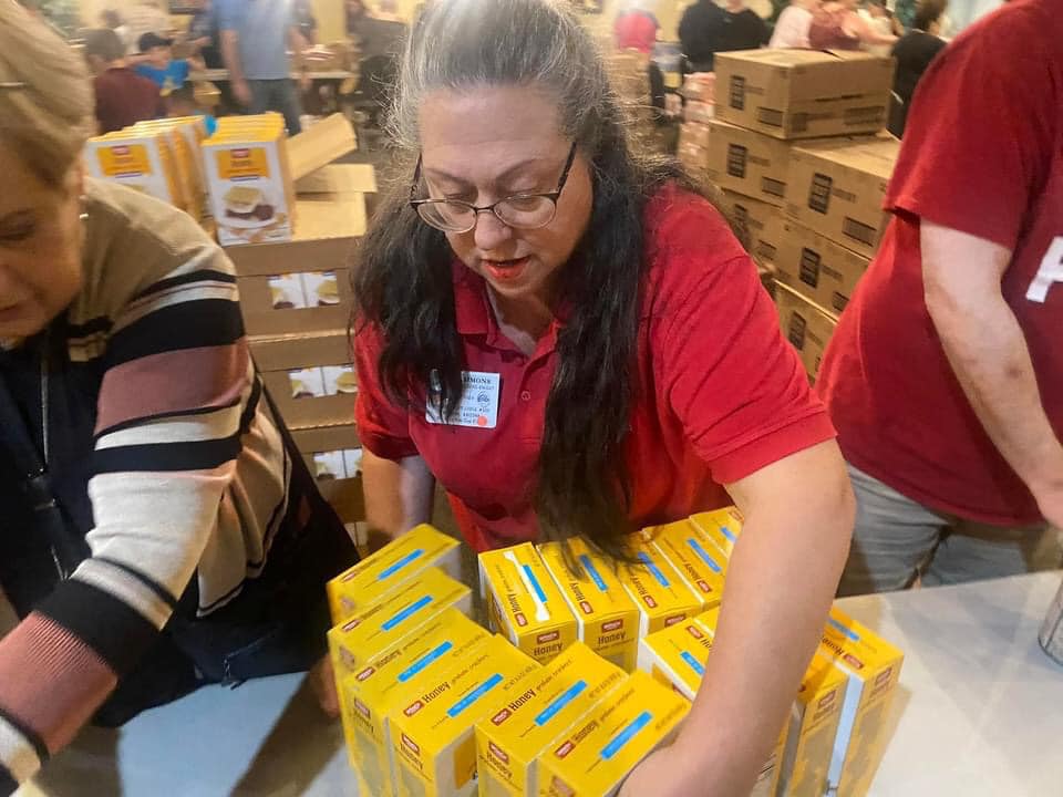 Thanksgiving Basket Donations Photo 4